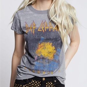 Recycled Karma Gray Def Leppard Pyromania Tee